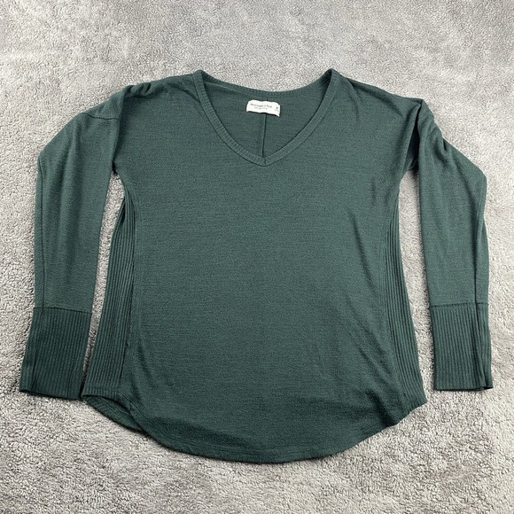 Abercrombie & Fitch Long Sleeve Shirt Womens Medium Green Soft A&F Cozy V-Neck - Picture 1 of 14